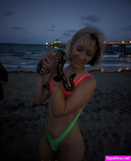 Nymphomadic Main Profile Photo