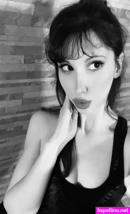 Nynicky OnlyFans Thumbnail #SiavlKke5o