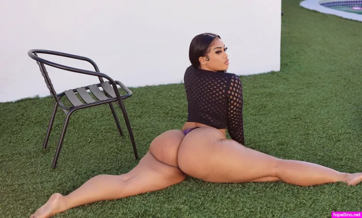 Nynyirene 1 OnlyFans Thumbnail #Ma7ePUC3in