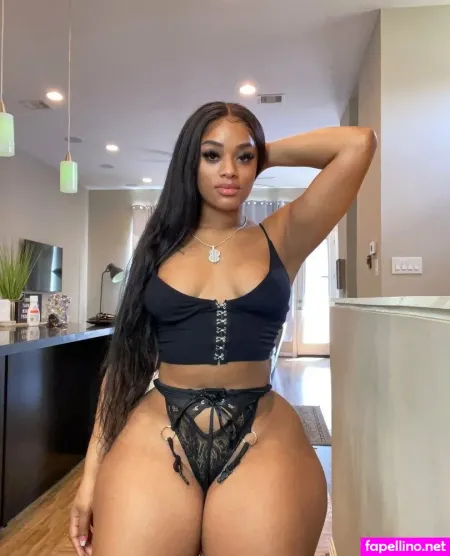 Nynyirene 1 OnlyFans Thumbnail #Yu8B55fOUF