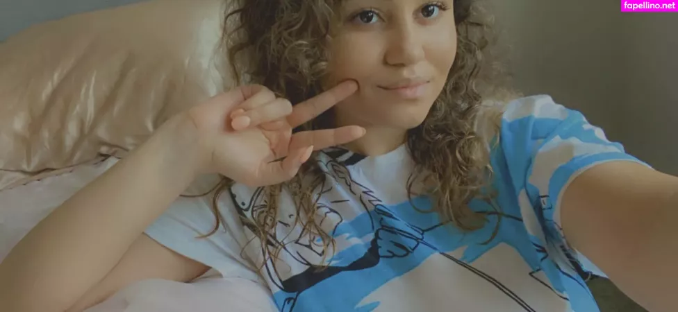 Nyxiedust OnlyFans Thumbnail #yzGEaqUhpB