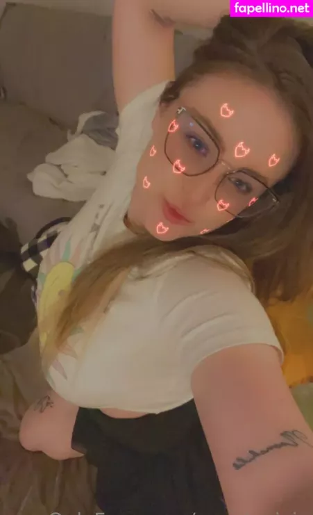 Nyxxiepixie OnlyFans Thumbnail #zG5GvCj4Vz