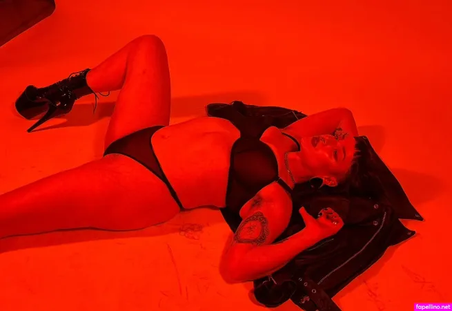 Nyxxx At Night 1 OnlyFans Thumbnail #6G4AWwsiOE