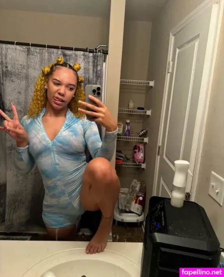 Nyyjjaae OnlyFans Thumbnail #plhaifnm5U