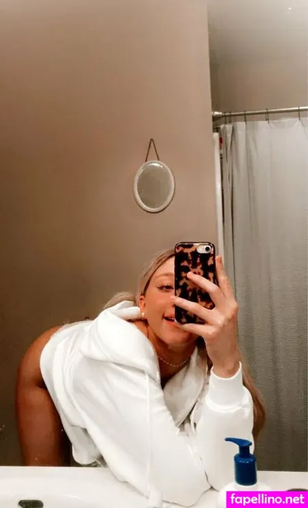 Oakleymiddleton18 OnlyFans Thumbnail #KesiJx6FyY
