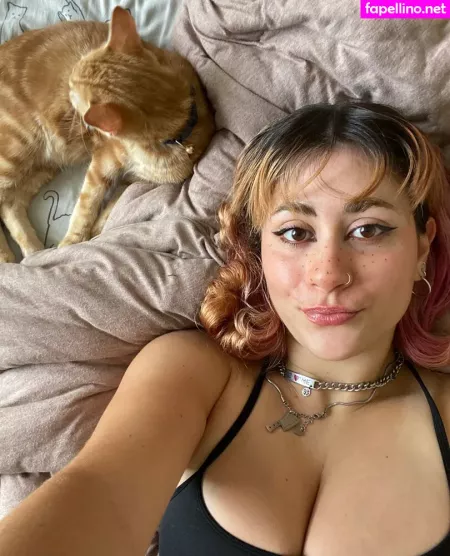Oatmilkmommy OnlyFans Thumbnail #fyKEMQ5cTv