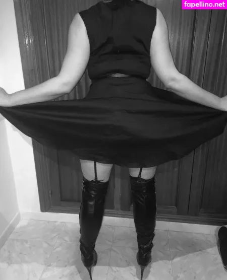 Obedientenena photo