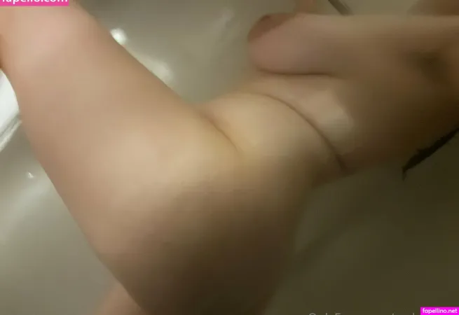 Ocdqveenb OnlyFans Thumbnail #AMTK3KDU8X