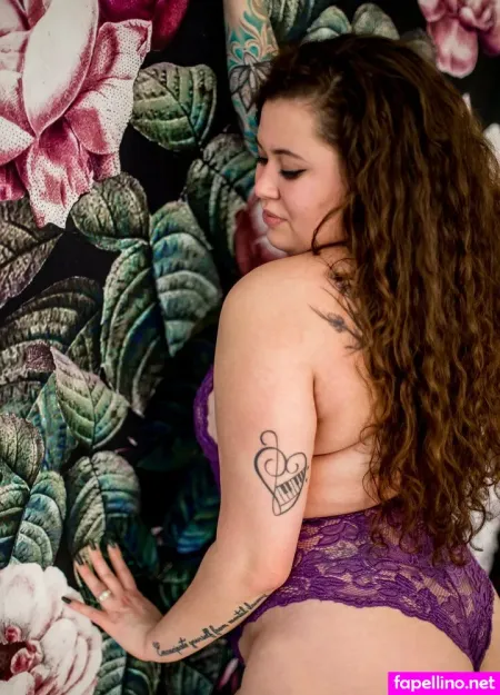 Oceanathehippie Xxx OnlyFans Thumbnail #icxAgGywKl