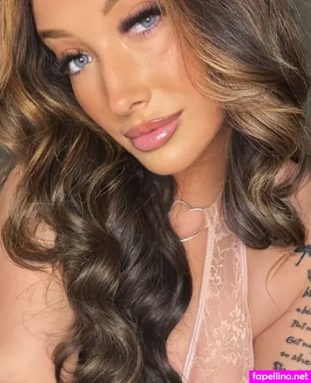 Oceanatheone OnlyFans Thumbnail #1YmwI7xVbq