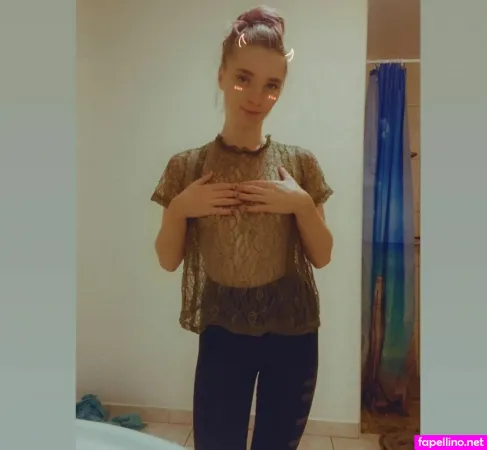 Oceane Licorne OnlyFans Thumbnail #0BGDWuZYmg