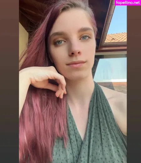 Oceane Licorne OnlyFans Thumbnail #1FawdHjPOx