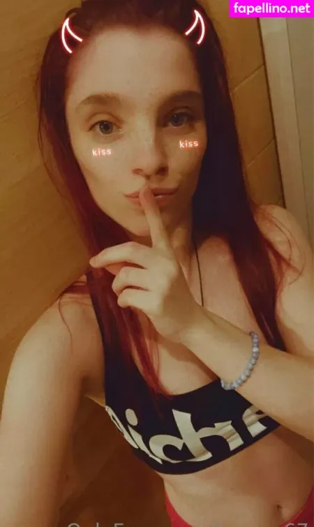 Oceane Licorne OnlyFans Thumbnail #SbaF9lLBBk