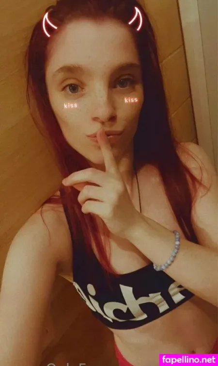 Oceane Licorne OnlyFans Thumbnail #uu9iXY24c2