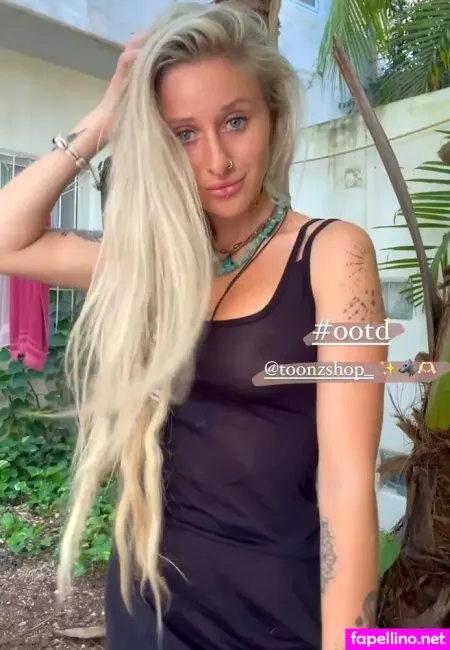 Oceansandherwolves OnlyFans Thumbnail #bIwyooalKh