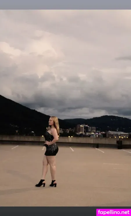 Octaviaafterdark OnlyFans Thumbnail #lfbIjR5nO9