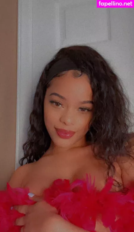 Octaviamoore OnlyFans Thumbnail #Dhvt0Z4alE