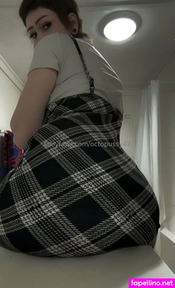 octopussy42 Nude Leaked OnlyFans Photo #5vb9UDX7KD