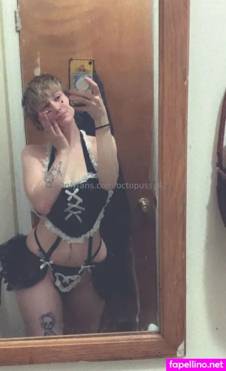 Octopussy42 OnlyFans Thumbnail #kwCRn74jW4