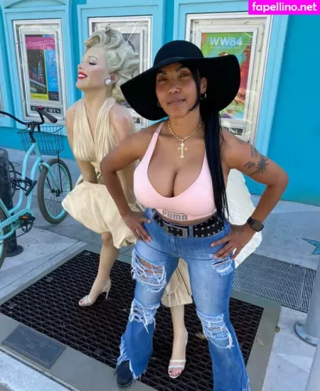 Odalys Borrero OnlyFans Thumbnail #7tDmC2x9b8