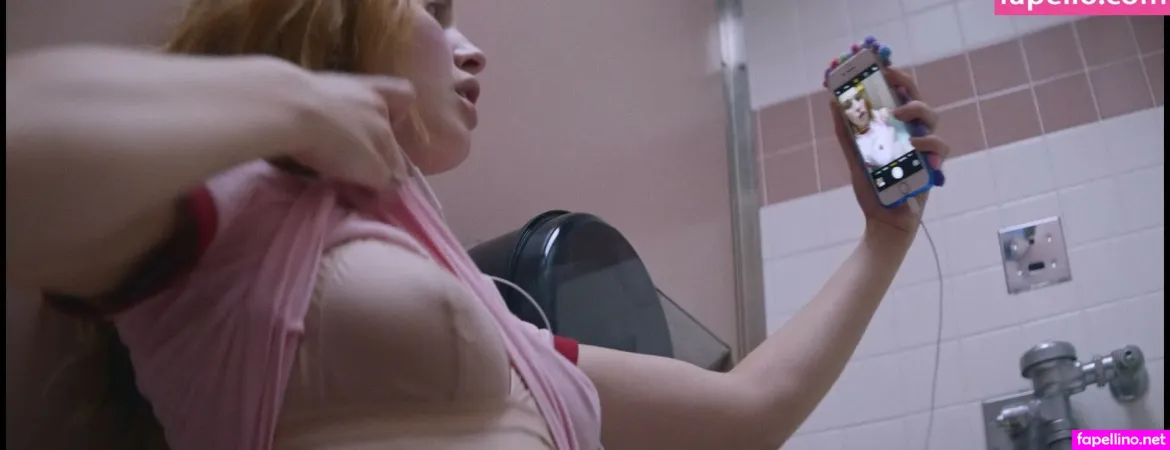 Odessa Young OnlyFans Thumbnail #UGbD6pJK5C