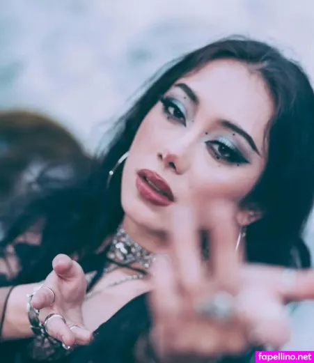 Odetovenus OnlyFans Thumbnail #yCI4iGRtrQ