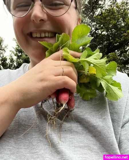 Odette Opulence Main Profile Photo