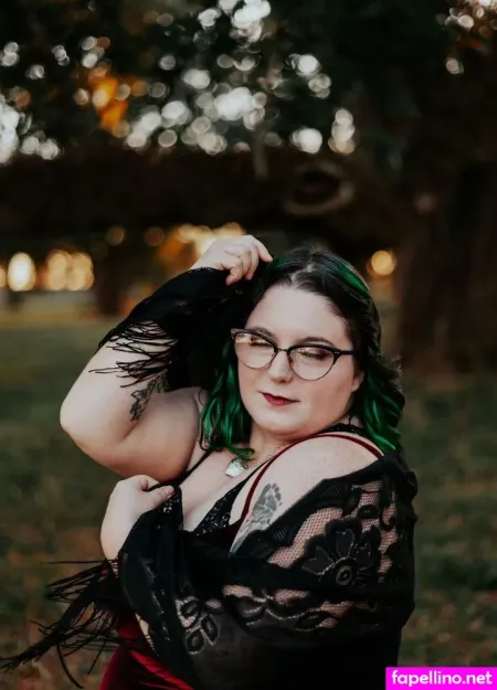 Odette Opulence OnlyFans Thumbnail #GE4CKzPZCK