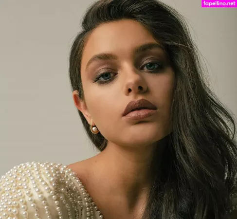 Odeya Rush OnlyFans Thumbnail #7YuAiEKyQN