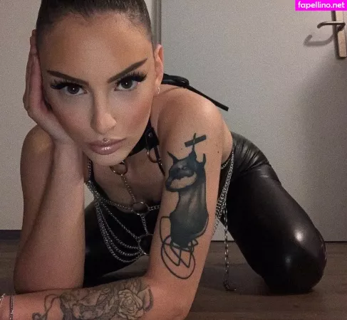 Oelkanister OnlyFans Thumbnail #Ng1rtRdmA5