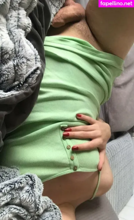 Ofelelia Scheider OnlyFans Thumbnail #LVvAgOjHeV