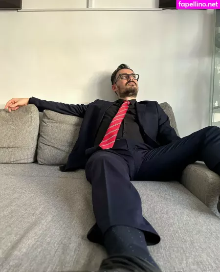 Officepant OnlyFans Thumbnail #KacNeTzQBz