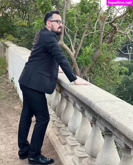 Officepant OnlyFans Thumbnail #R4GjdZ9txB