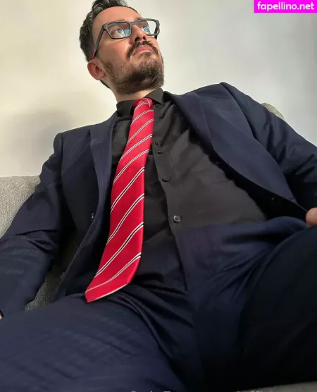 Officepant OnlyFans Thumbnail #fvbuGRaMcw