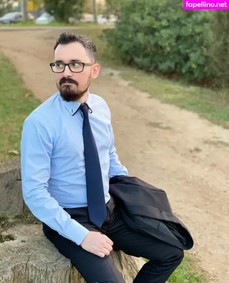 Officepant OnlyFans Thumbnail #juXenmLshi