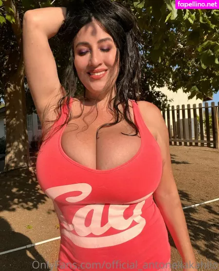 Official Antonellakahllo OnlyFans Thumbnail #NFCidzHvFk