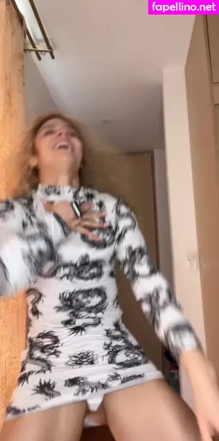 Official Miel OnlyFans Thumbnail #S06apuVyiB