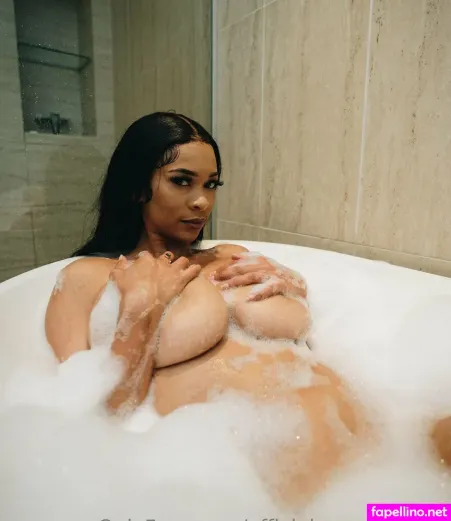 Official Sandybeach OnlyFans Thumbnail #u9zjFWIbxr