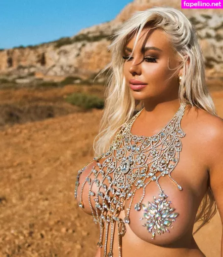 Officialamandabredenfree OnlyFans Thumbnail #X8RMs9RQJf