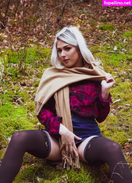 Officialashlauren OnlyFans Thumbnail #J5V2eotueR