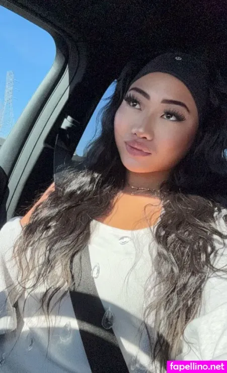 Officialchanelfoxxfree OnlyFans Thumbnail #QvSoEUW9Gc