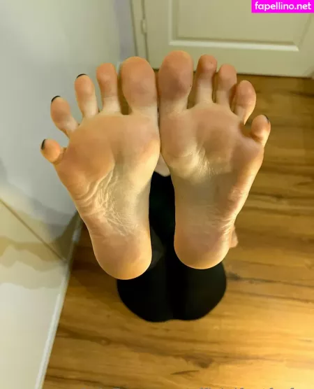 Officialfeetforfun OnlyFans Thumbnail #H141Vg2zem