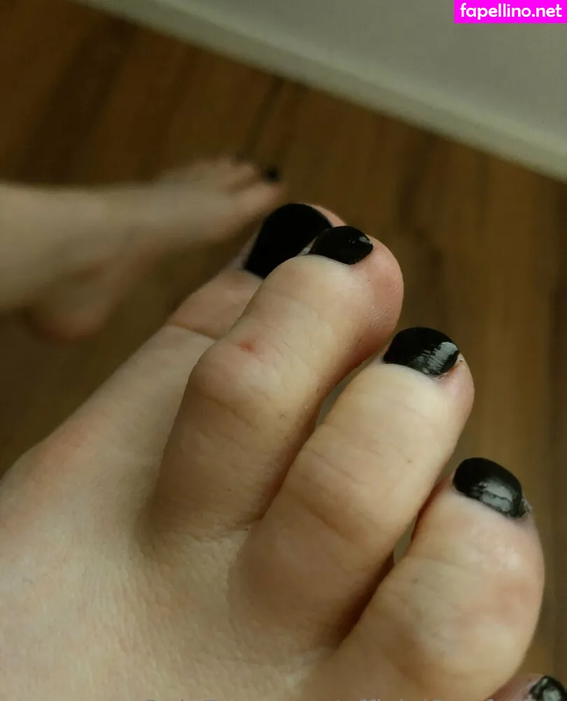 officialeman__, officialfeetforfun Nude Leaked OnlyFans Photo #oVAo3dvEBc