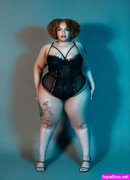 Officialhhoneybee 1 OnlyFans Thumbnail #FugEn5737T