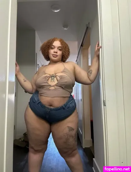 Officialhhoneybee 1 OnlyFans Thumbnail #MIzMIffh4d