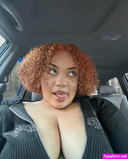 Officialhhoneybee 1 OnlyFans Thumbnail #XUVg2fvdhf