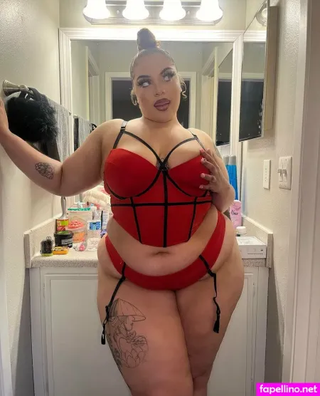 Officialhhoneybee 1 OnlyFans Thumbnail #lQwKNXnI0E