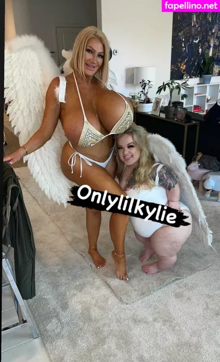Officialkylie OnlyFans Thumbnail #VxffaW4dpn