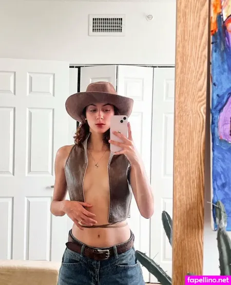 Officiallilmissg OnlyFans Thumbnail #LYjMuq4ZpX