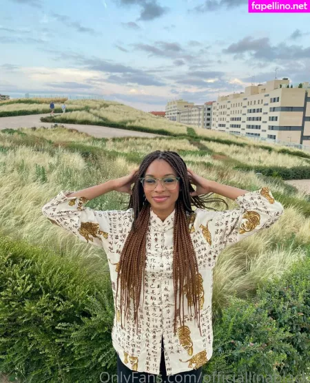 Officiallinablack OnlyFans Thumbnail #M0jtvguzBg